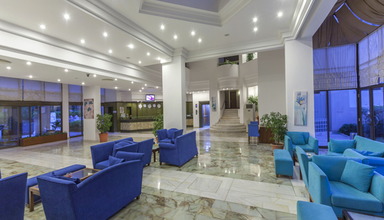 Majesty Club La Mer Art