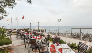 Majesty Club La Mer Art