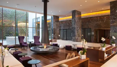 Makedonia Palace