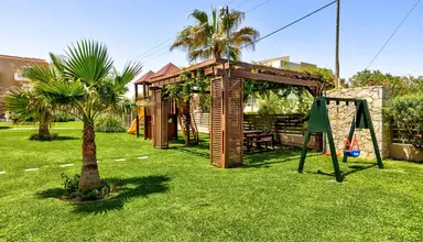 Maleme Mare Beachside