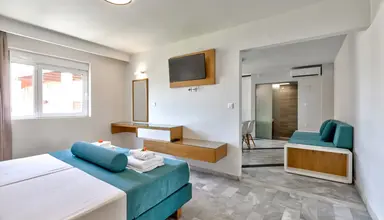 Maleme Mare Beachside