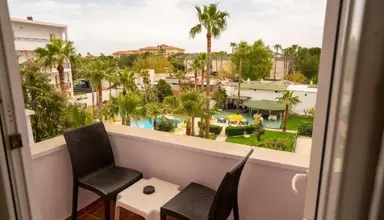 Malibu Resort