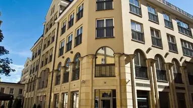 Mamaison Residence Diana