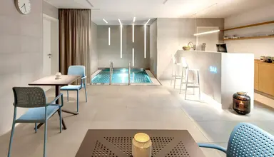 Mamaison Residence Downtown