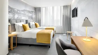 Mamaison Residence Downtown