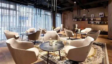 Mamaison Residence Downtown