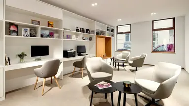Mamaison Residence Downtown