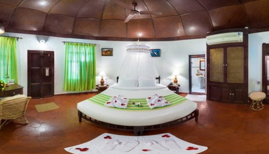 Manaltheeram Ayurveda Beach Village