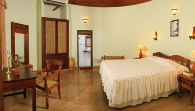 Manaltheeram Ayurveda Beach Village