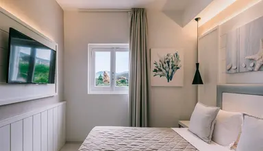 Mangia's Pollina Resort