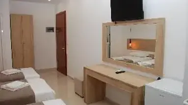 Mano