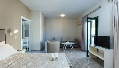 Manos Palace