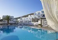 Manoulas Beach (Mykonos)