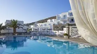 Manoulas Beach (Mykonos)