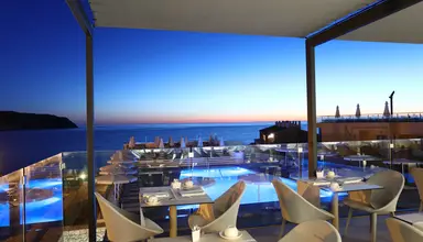 Mar Azul Pur Estil & Spa