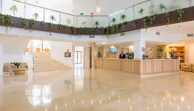 Mar Paradise Club & Spa