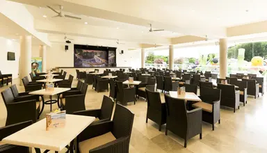 Mar Playa de Muro Suites