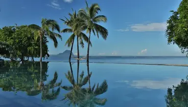 Maradiva Villas Resort & Spa
