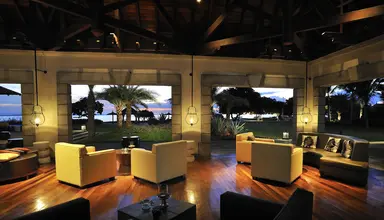 Maradiva Villas Resort & Spa