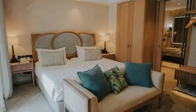 Maradiva Villas Resort & Spa