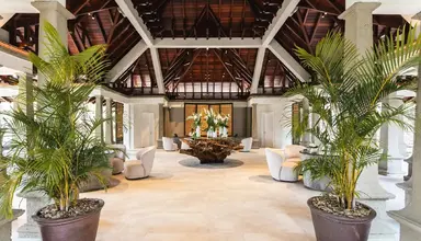 Maradiva Villas Resort & Spa
