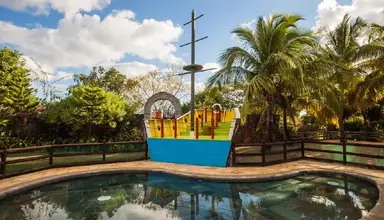 Maradiva Villas Resort & Spa