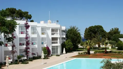 Nea Makri
