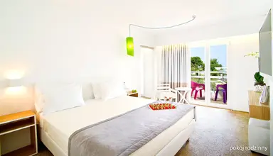Marathon Beach Resort
