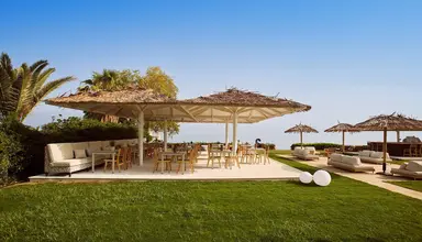 Maravel Star Art Hotel