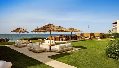 Maravel Star Art Hotel