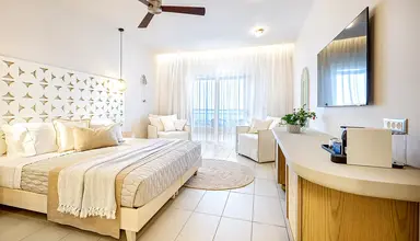 Maravel Star Art Hotel