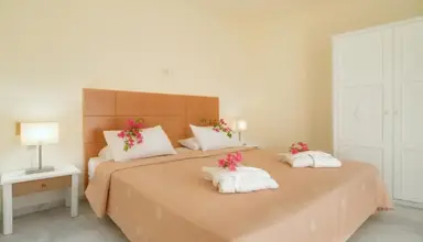 Mare Apartments 