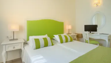 Mare Apartments 