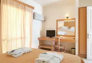 Mare Apartments 