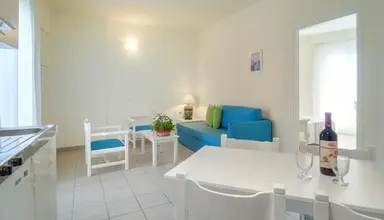 Mare Apartments 