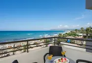 Mare Blue & Suites