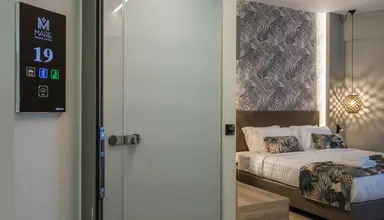 Mare Blue & Suites