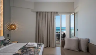 Mare Blue & Suites