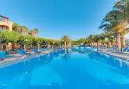 Mare Monte Beach