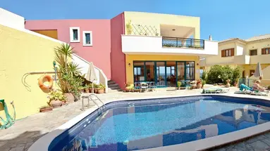 Marelina Villas