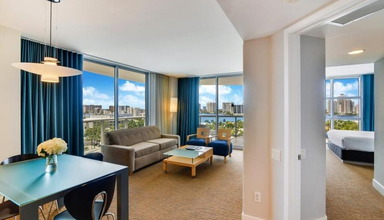 Marenas Resort (Formely Meridien Sunny Isles)