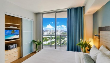 Marenas Resort (Formely Meridien Sunny Isles)