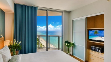 Marenas Resort (Formely Meridien Sunny Isles)