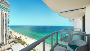 Marenas Resort (Formely Meridien Sunny Isles)