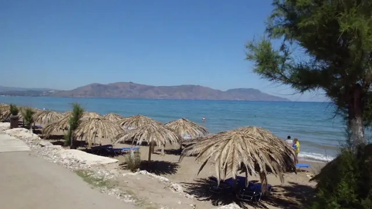 Mari Beach