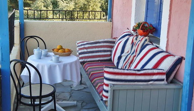 Maria Flora Apartments
