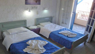 Maria Flora Apartments