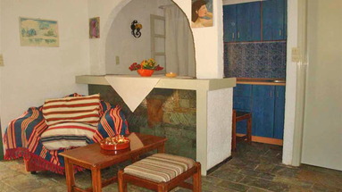 Maria Flora Apartments
