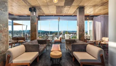 Maria Nova Lounge