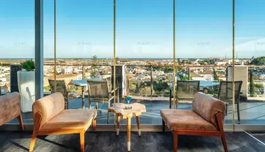 Maria Nova Lounge